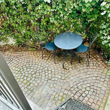 Lovely 2 Room Apartment With Small Garden Milano Eksteriør billede