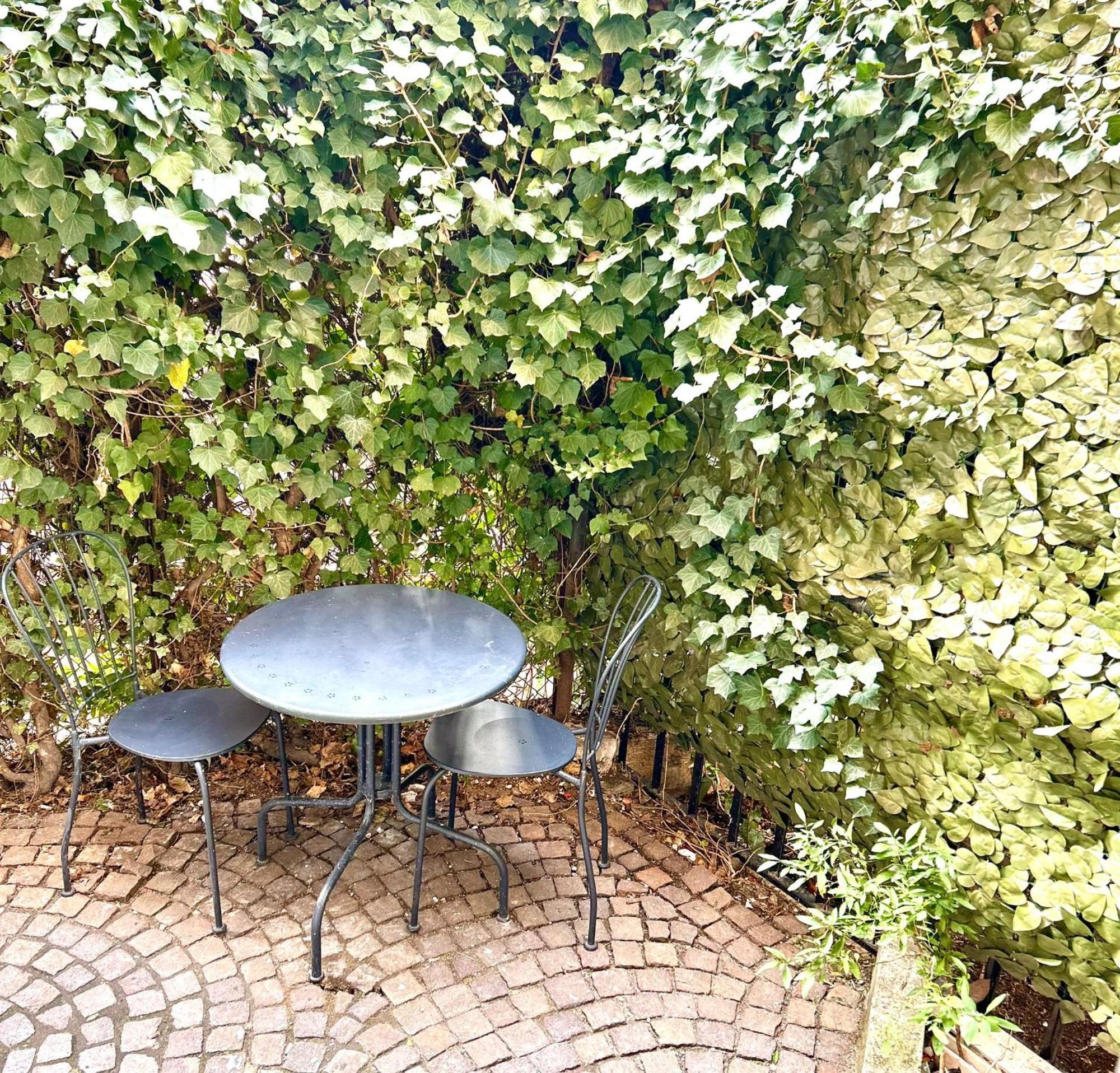 Lovely 2 Room Apartment With Small Garden Milano Eksteriør billede