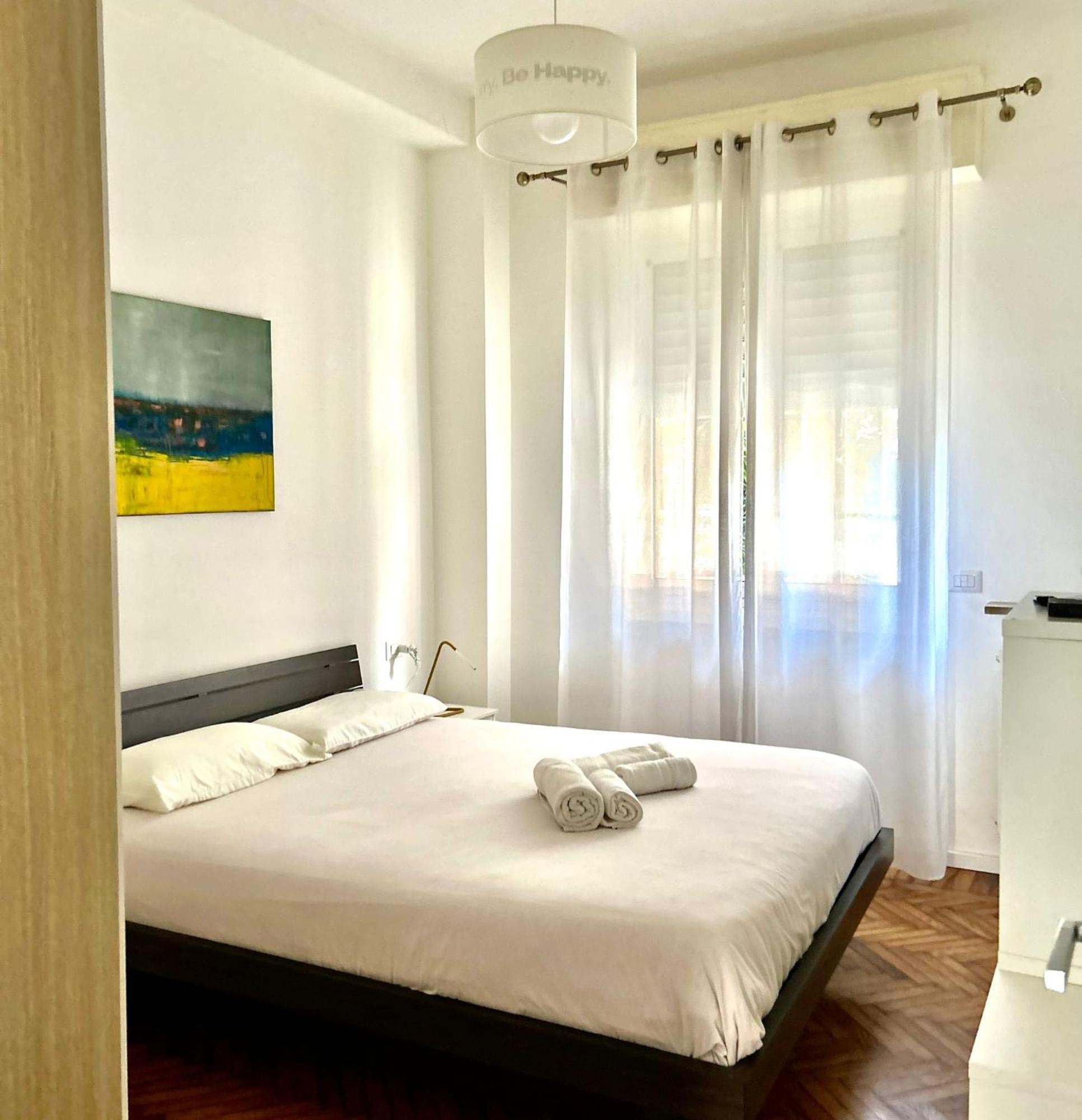 Lovely 2 Room Apartment With Small Garden Milano Eksteriør billede