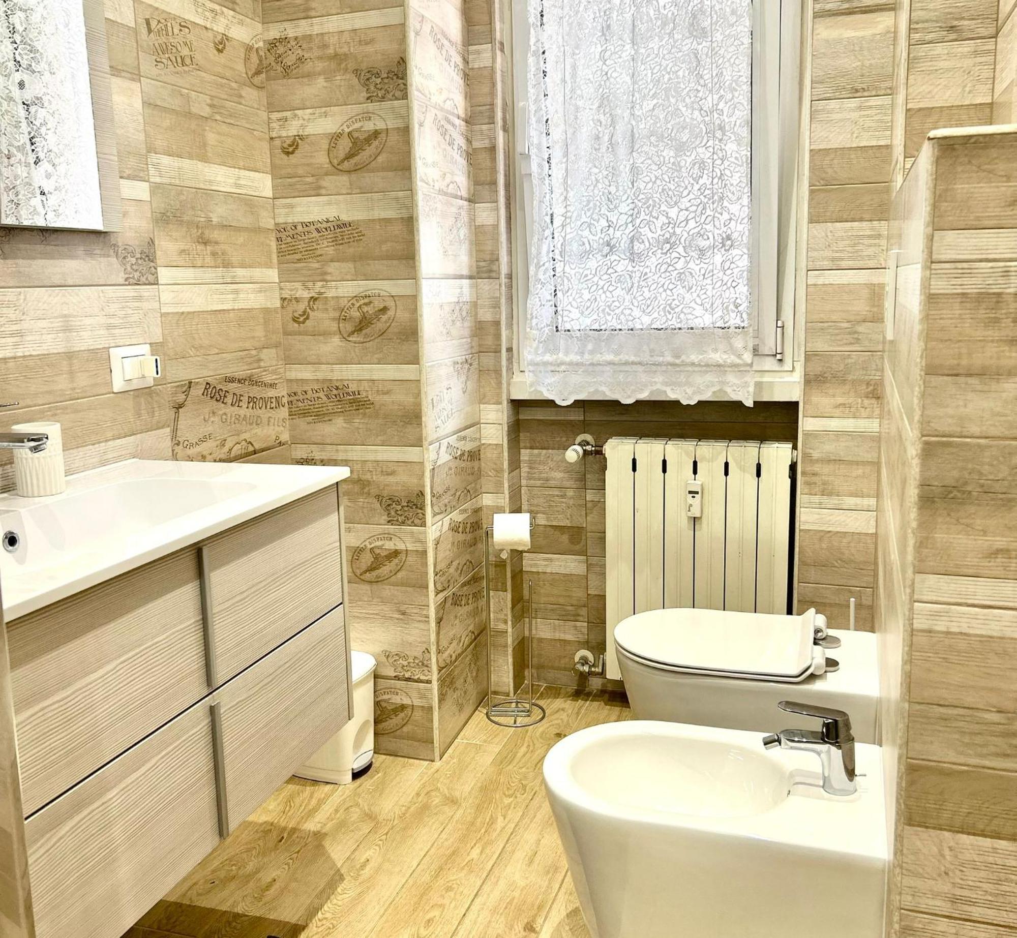 Lovely 2 Room Apartment With Small Garden Milano Eksteriør billede