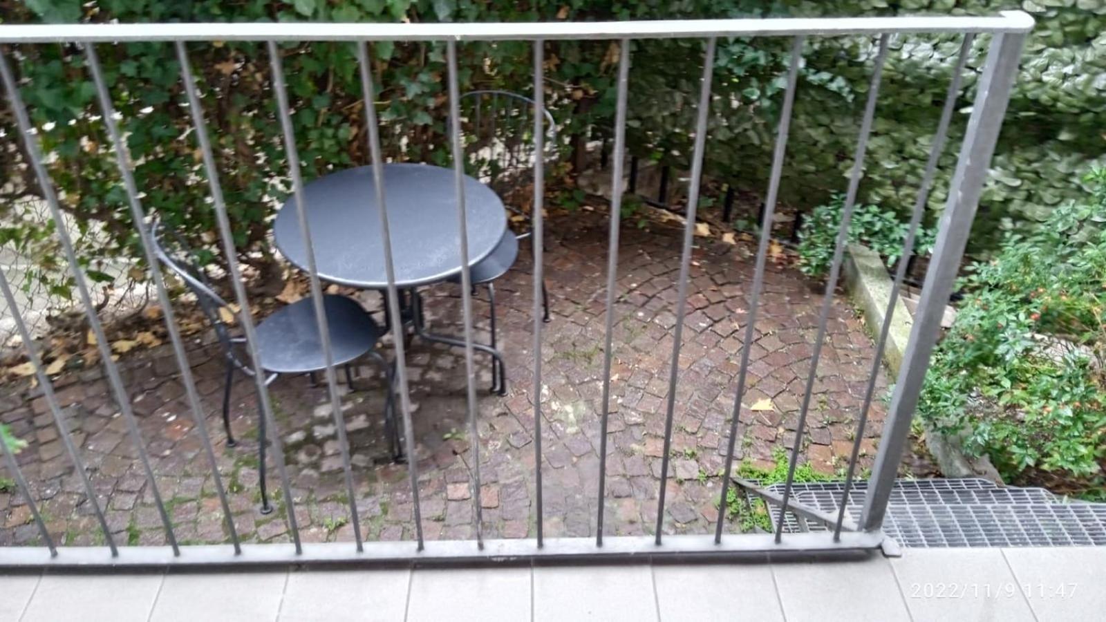 Lovely 2 Room Apartment With Small Garden Milano Eksteriør billede