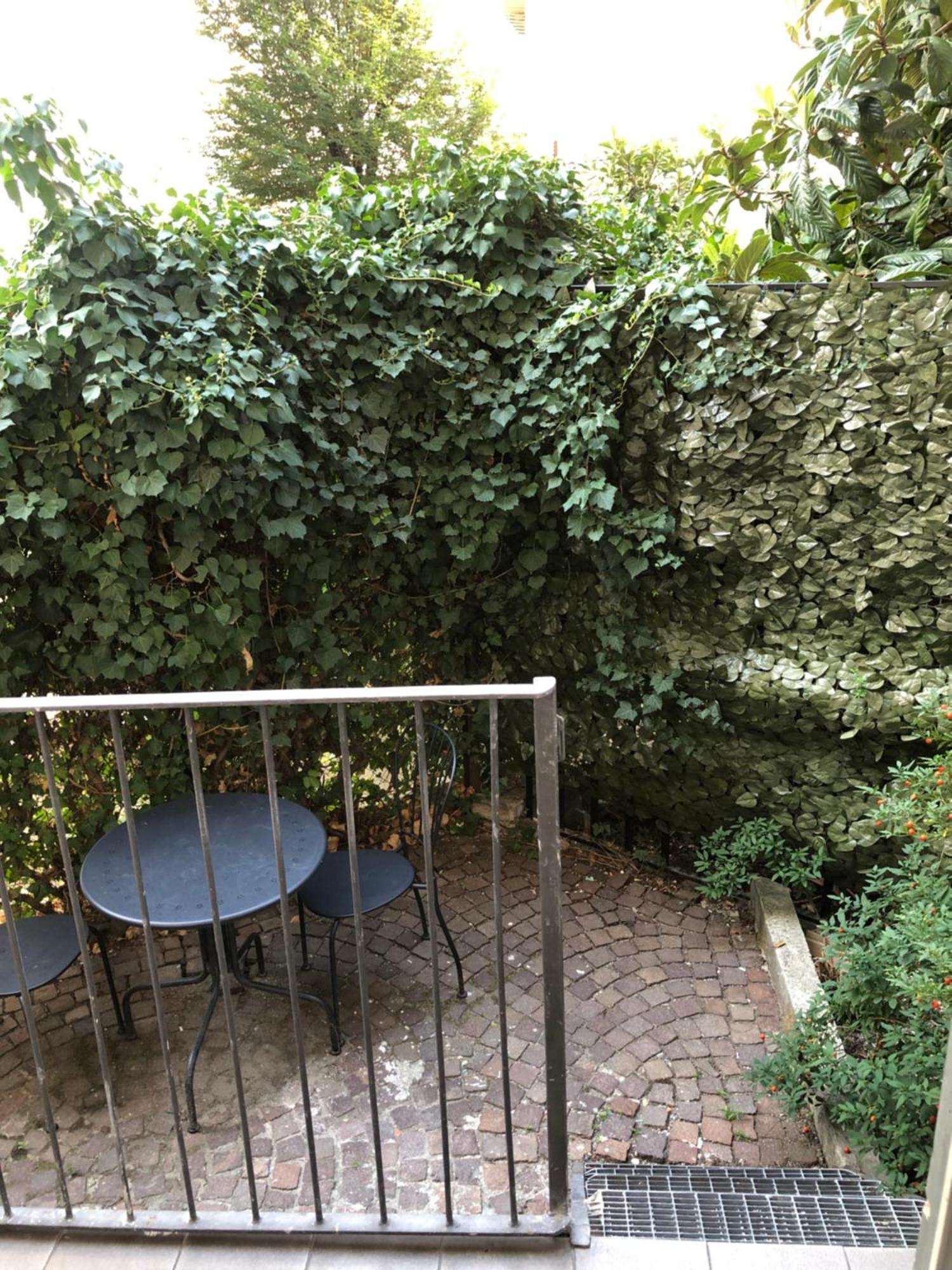 Lovely 2 Room Apartment With Small Garden Milano Eksteriør billede
