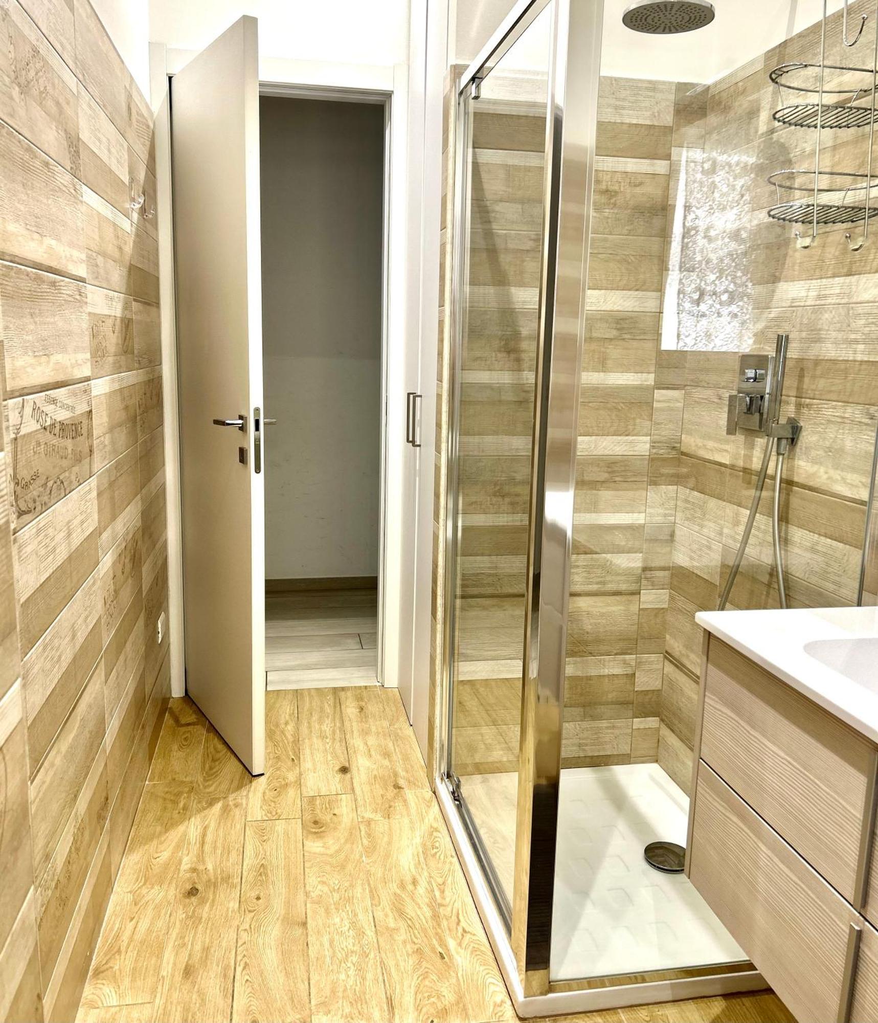 Lovely 2 Room Apartment With Small Garden Milano Eksteriør billede